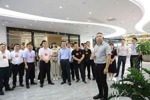 熱烈歡迎廣東省人大常委會2023年全國人大代表一行蒞臨歡創集